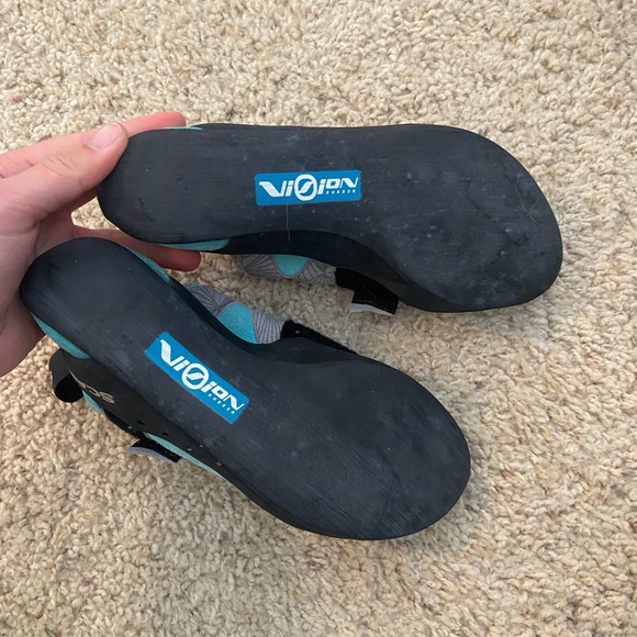 New Scarpa Origin Climbing Shoes - Picture 3 of 6